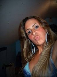 Ludivine, 25 ans, à nouveau célibataire, pour rencontres et plus dans le 33