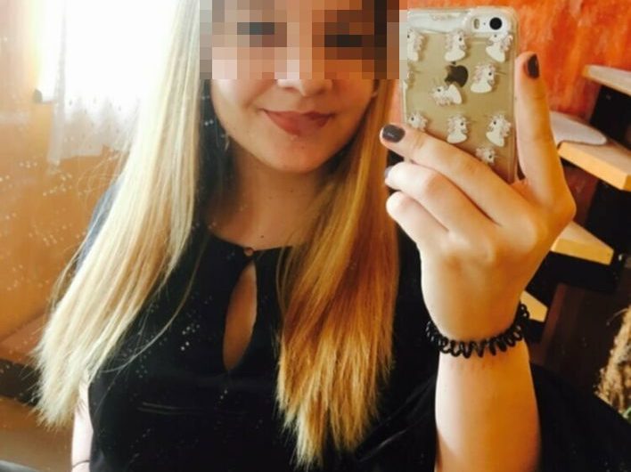 Fille simple en couple cherche expérience avec couple bi libertin (64)