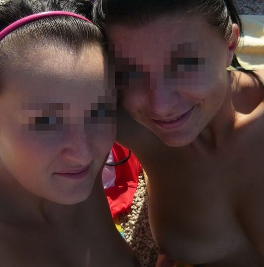 2 copines bisex ch à s’éclater dans un trio avec un mec seul des Landes
