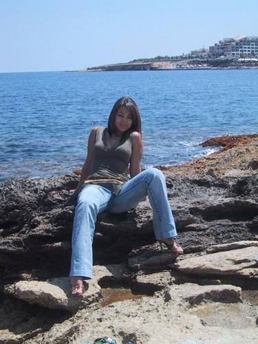 Charmante jeune femme cherche plan chaud à Pau