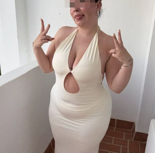 Rencontre sexe Bordeaux – libertine pulpeuse pour 5à7 glamour